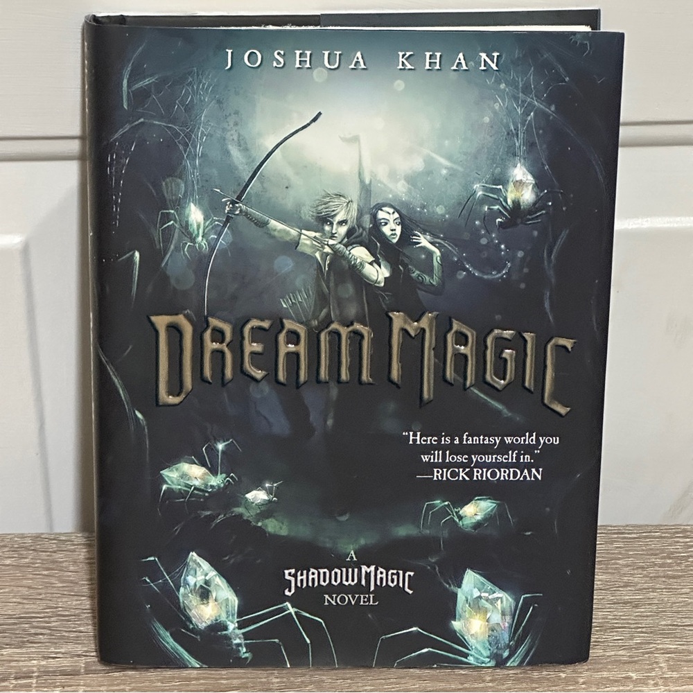 Dream Magic (A Shadow Magic Novel) - Hardcover By Khan,‎ Joshua - VERY GOOD